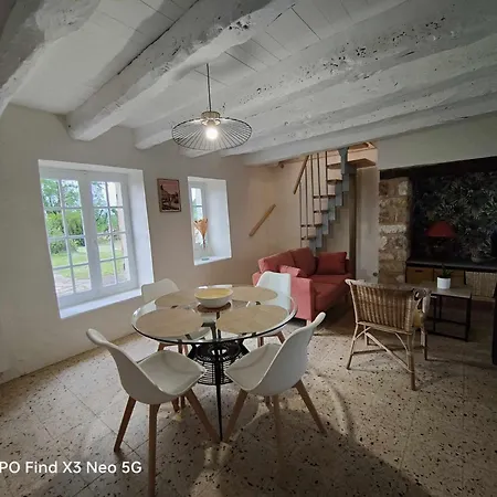 Gite Les Placettes Sainte-Foy-de-Longas Exterior foto